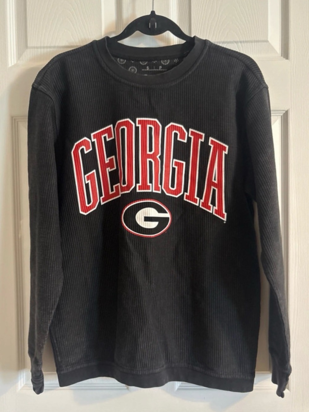Women’s Georgia Bulldogs Crewneck Sweater - Black with Red Lettering - UGA